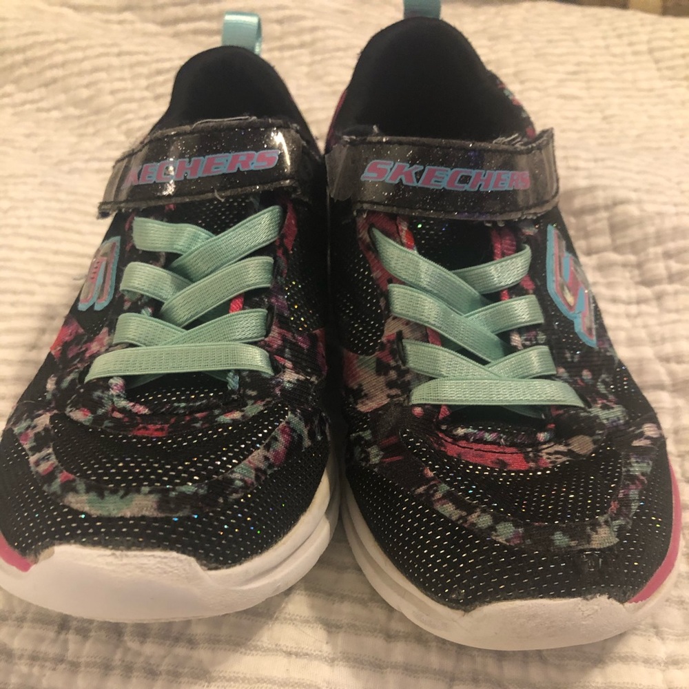 Kids Skechers shoes